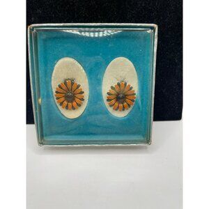 Vintage Coro‎ Enamel Daisy Clip-On Earrings